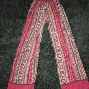 Strech pants with fun design